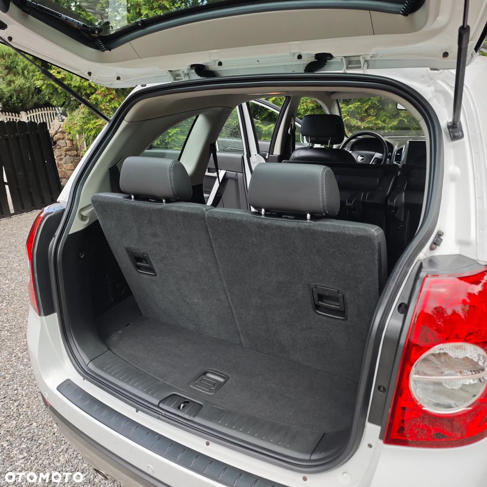 Chevrolet Captiva 2.4 2WD LT - 7