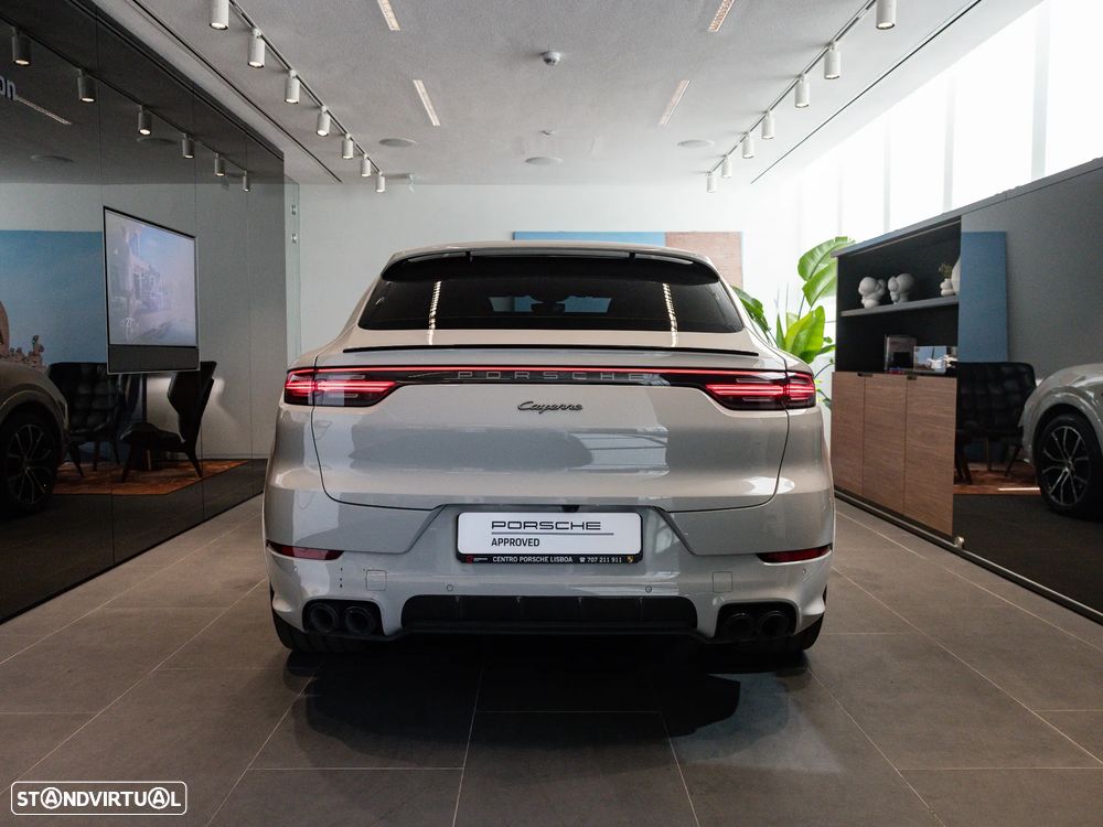 Porsche Cayenne Coupé E-Hybrid Platinum Edition - 9