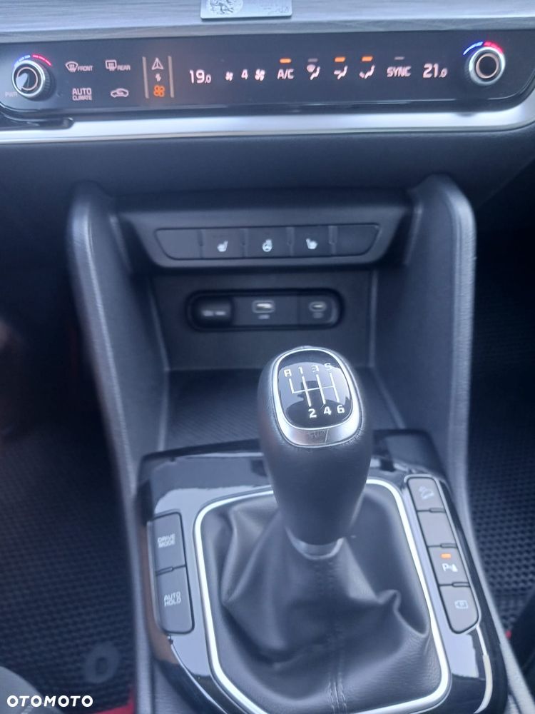 Kia Sportage 1.6 T-GDI M 2WD - 24