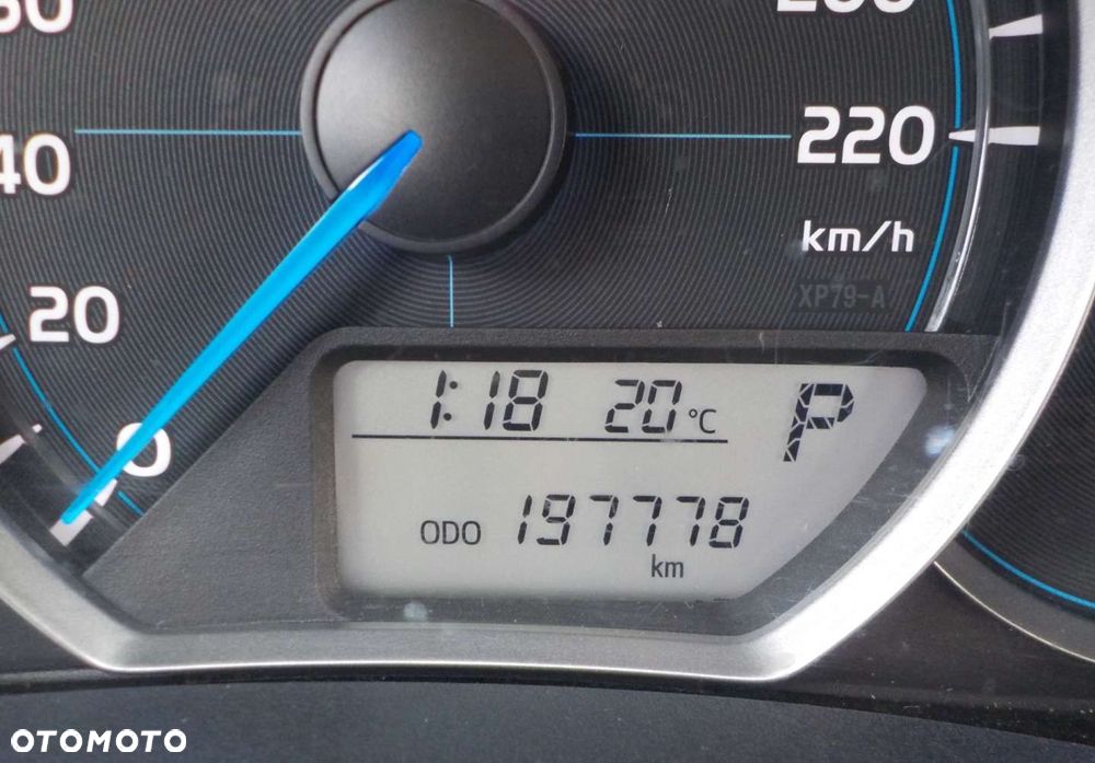 Toyota Yaris Hybrid 100 Dynamic EU6 - 27