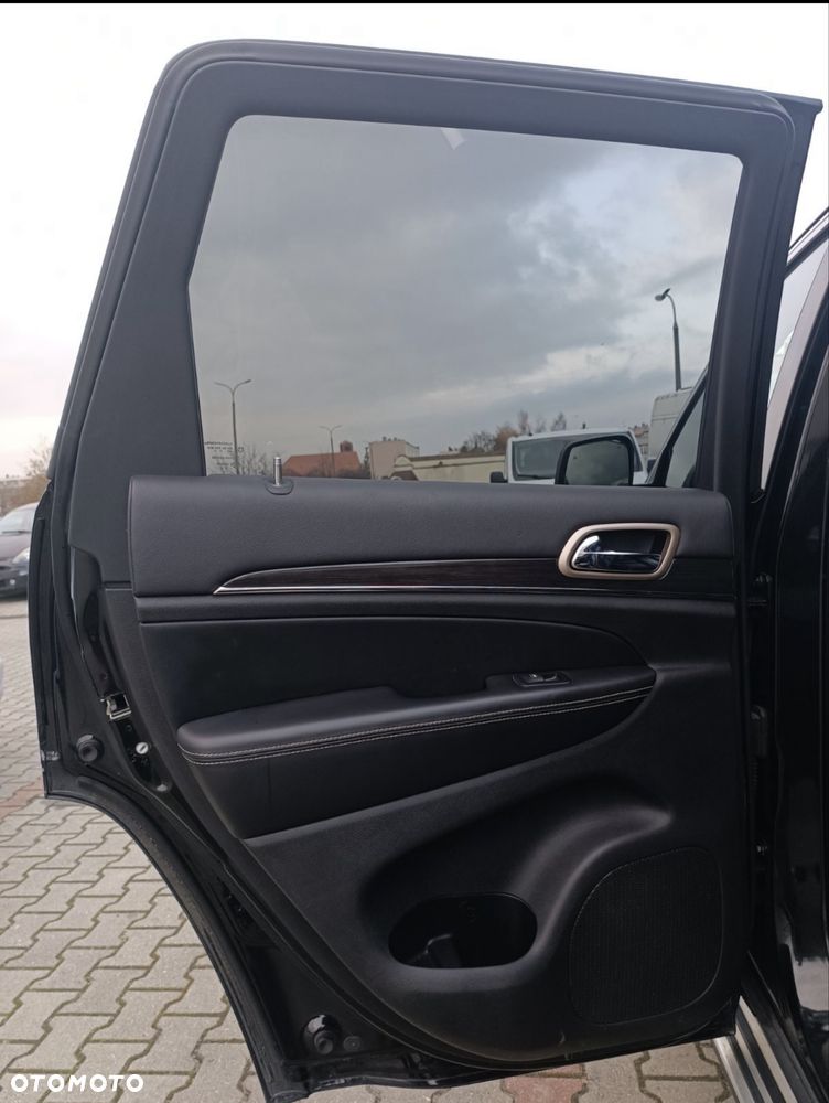 Jeep Grand Cherokee - 6