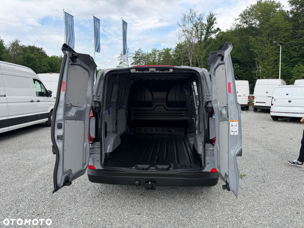 Volkswagen Transporter T7 - 12