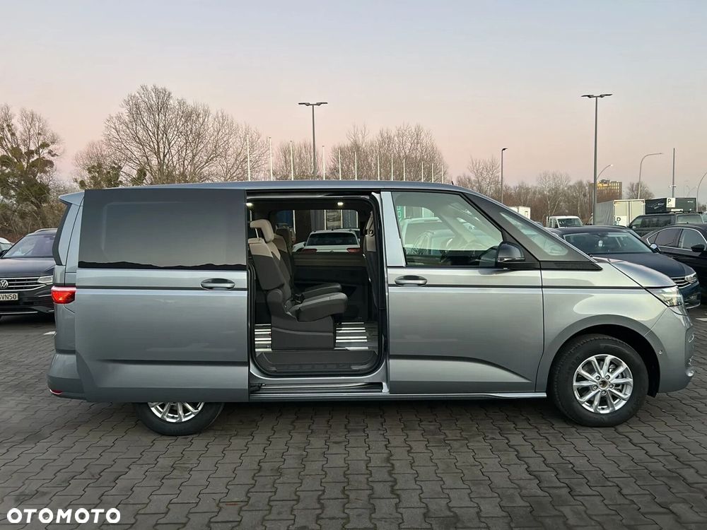 Volkswagen Multivan 2.0 TDI L2 Family DSG - 9