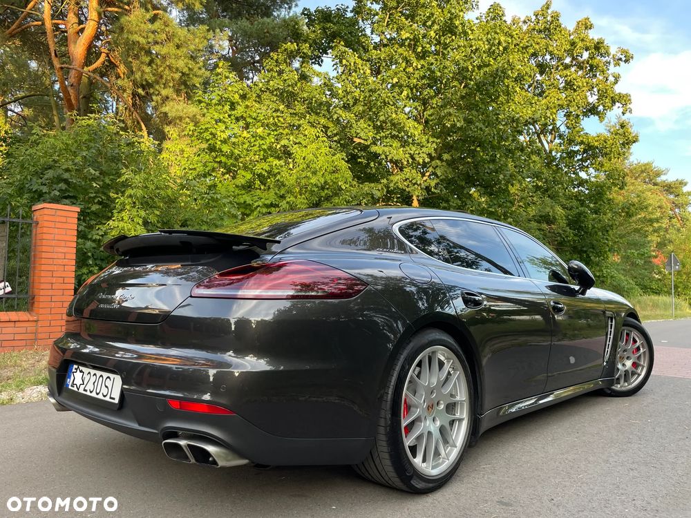Porsche Panamera Turbo Executive PDK