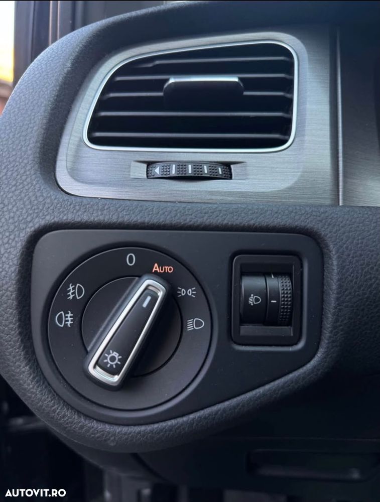 Volkswagen Golf - 7