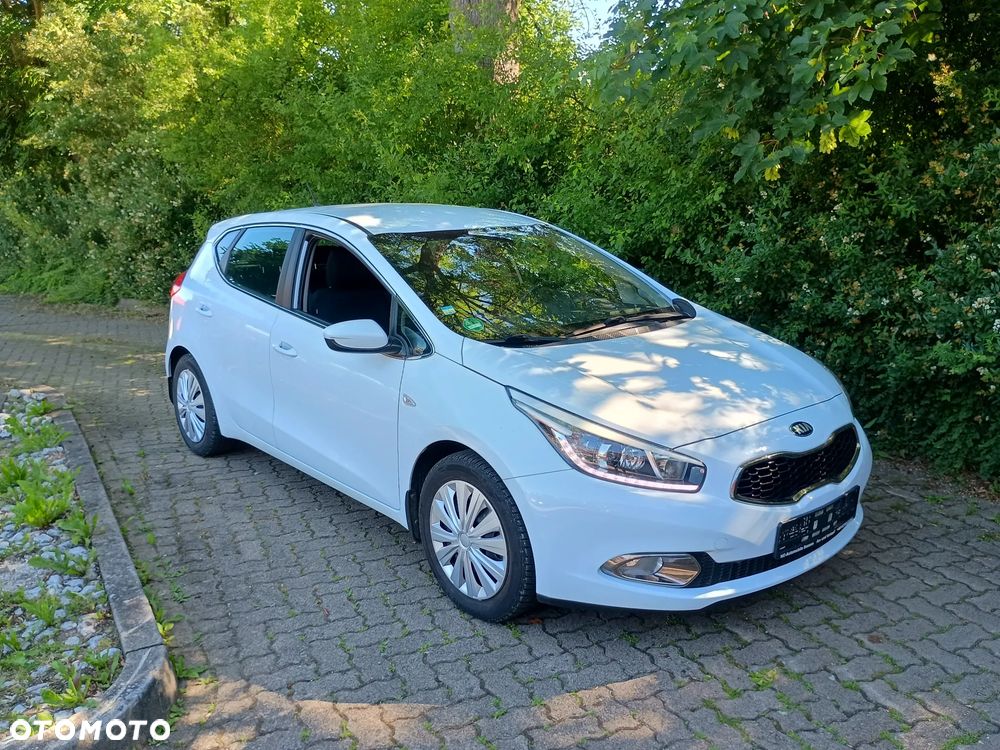 Kia Ceed - 2