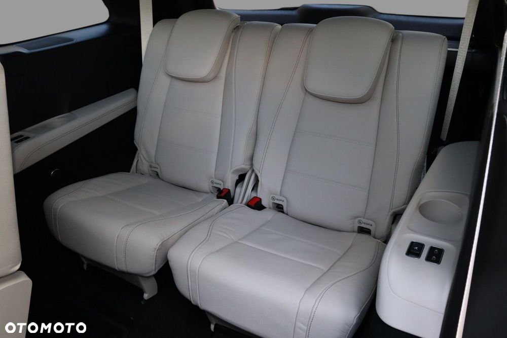 Mercedes-Benz GLS - 18