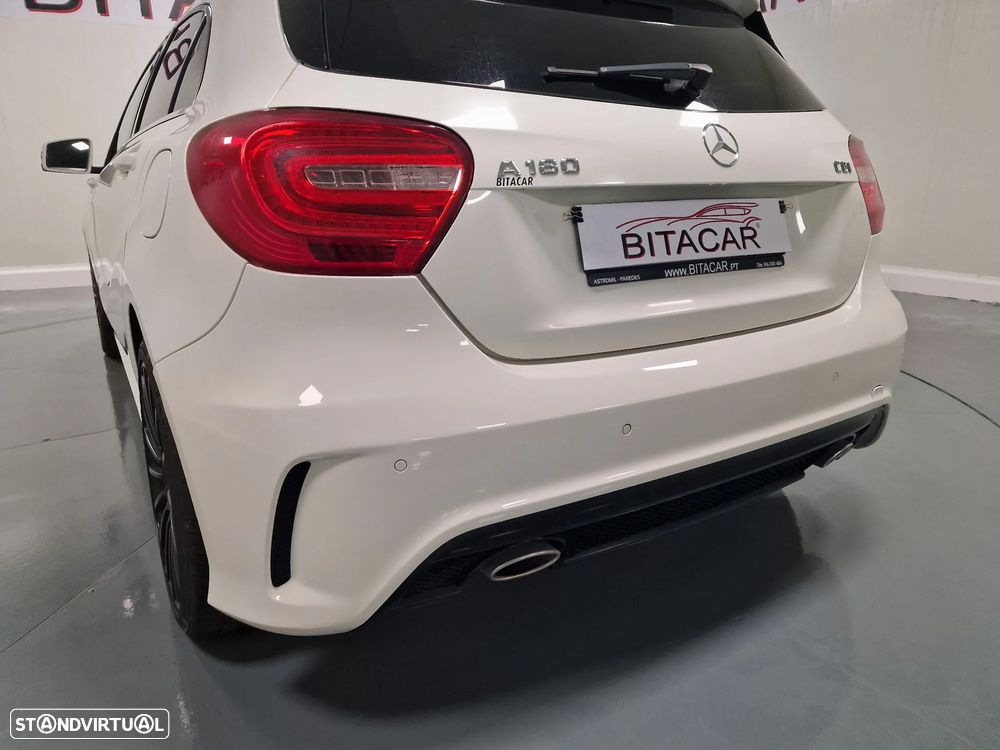 Mercedes-Benz A 180 d AMG Line - 20