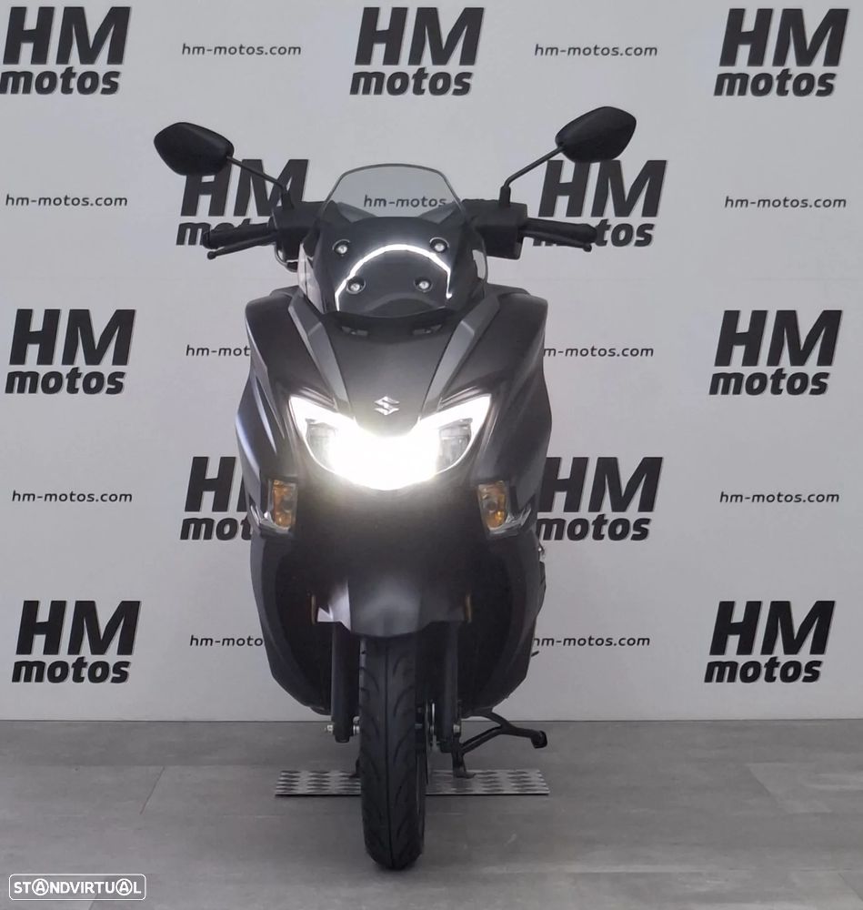 Suzuki Burgman 125 STREET - 4