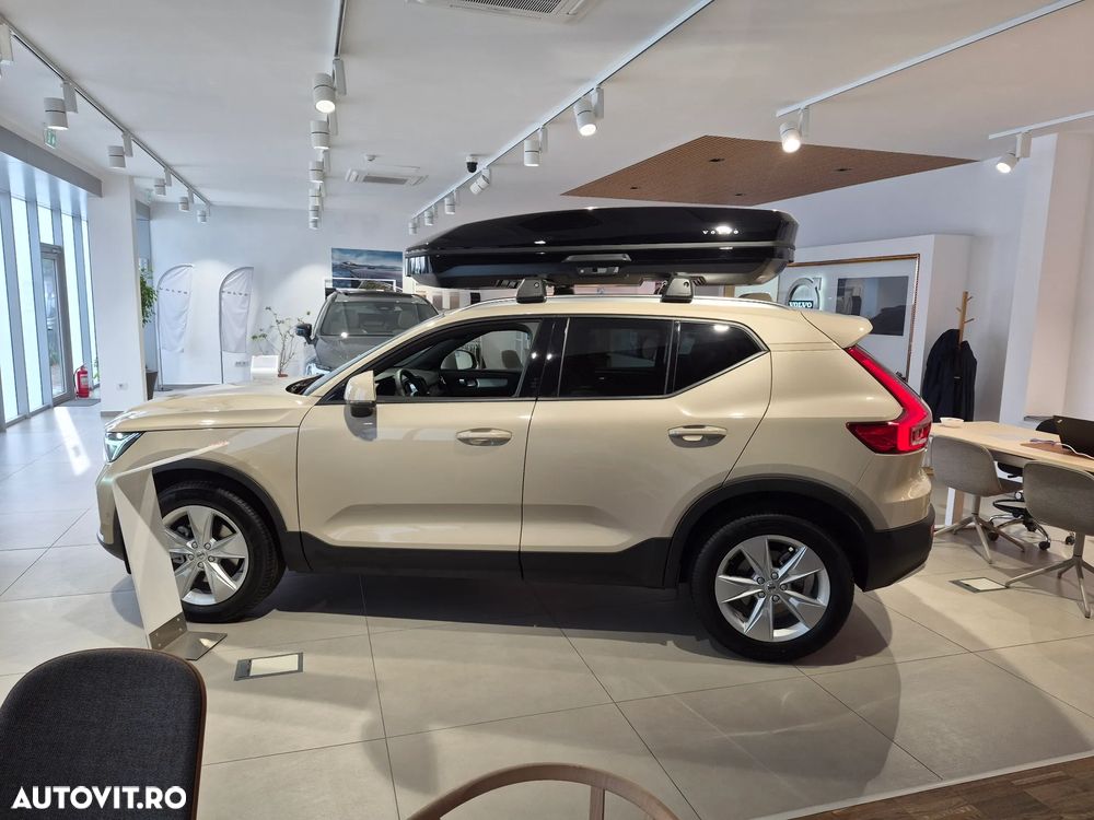 Volvo XC 40 B3 AT FWD MHEV Core - 4