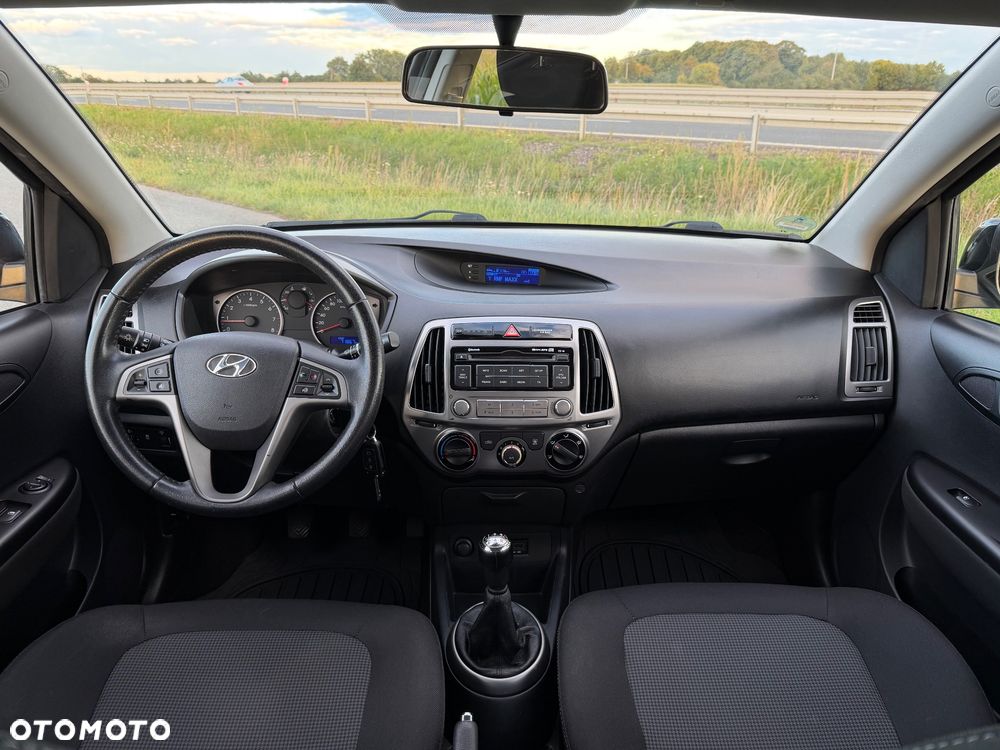Hyundai i20 1.25 Wersja Jubileuszowa - 29