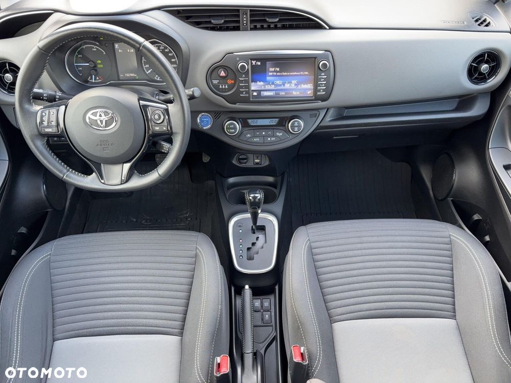 Toyota Yaris - 14