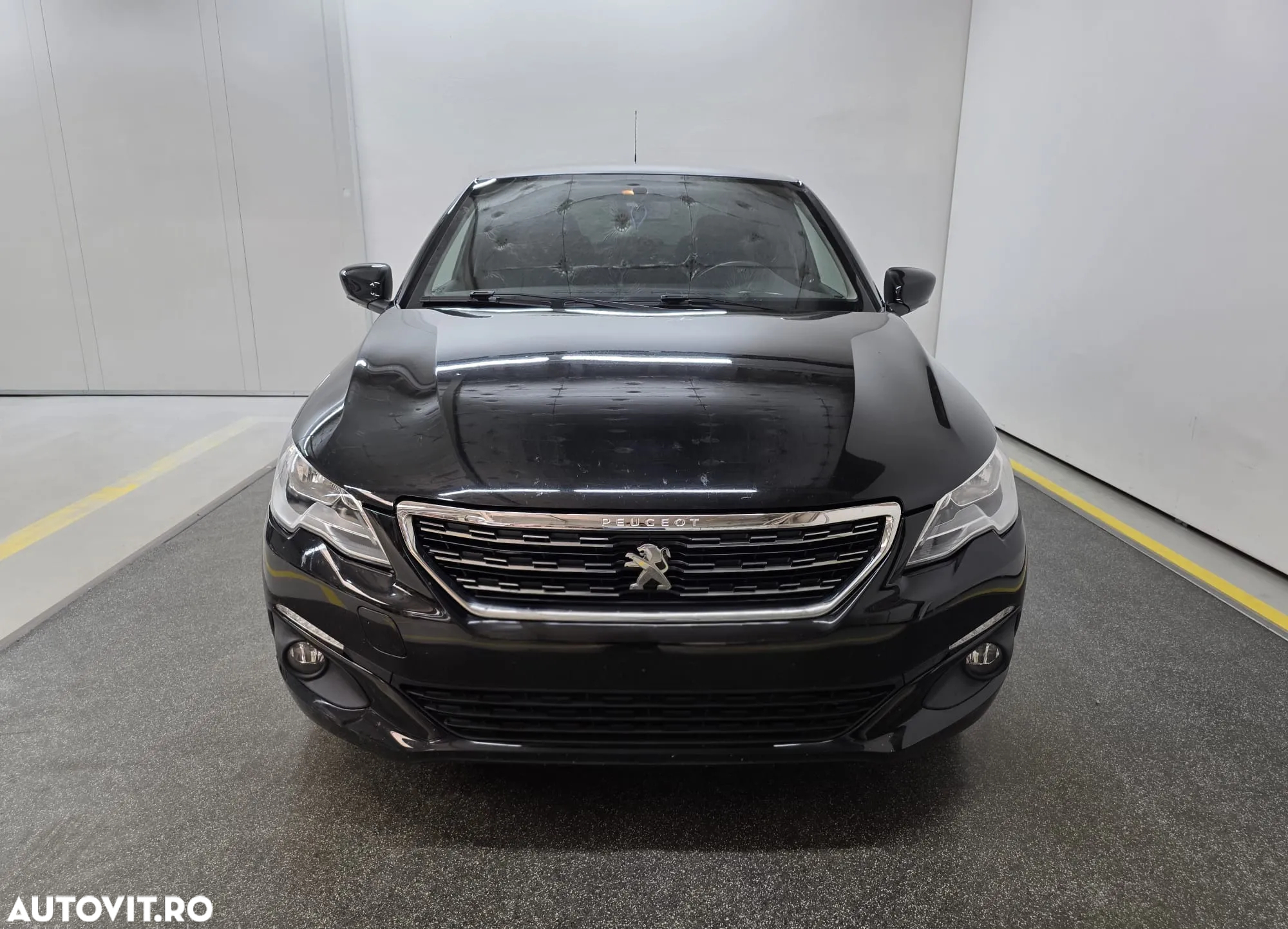 Peugeot 301 - 3