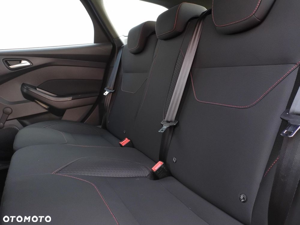 Ford Focus 1.0 EcoBoost ST-Line ASS - 26