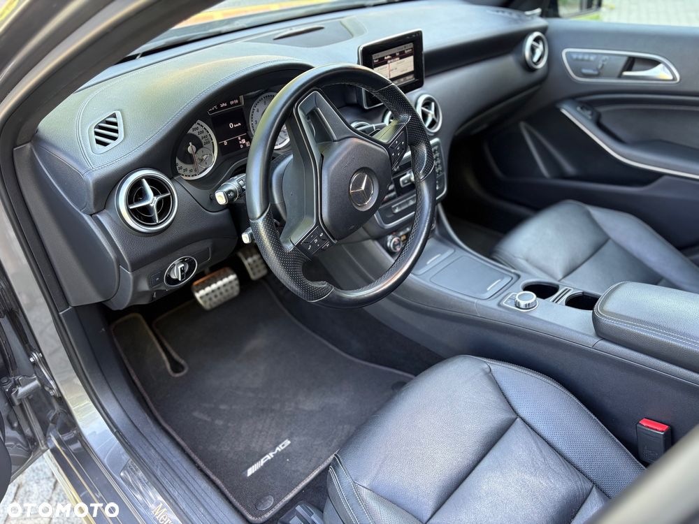 Mercedes-Benz Klasa A 200 (BlueEFFICIENCY) 7G-DCT AMG Sport - 22