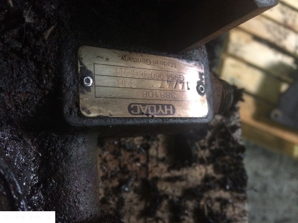 Fendt 939 - Rozdzielacz Rexroth R917008302 [CZĘŚCI] - 9