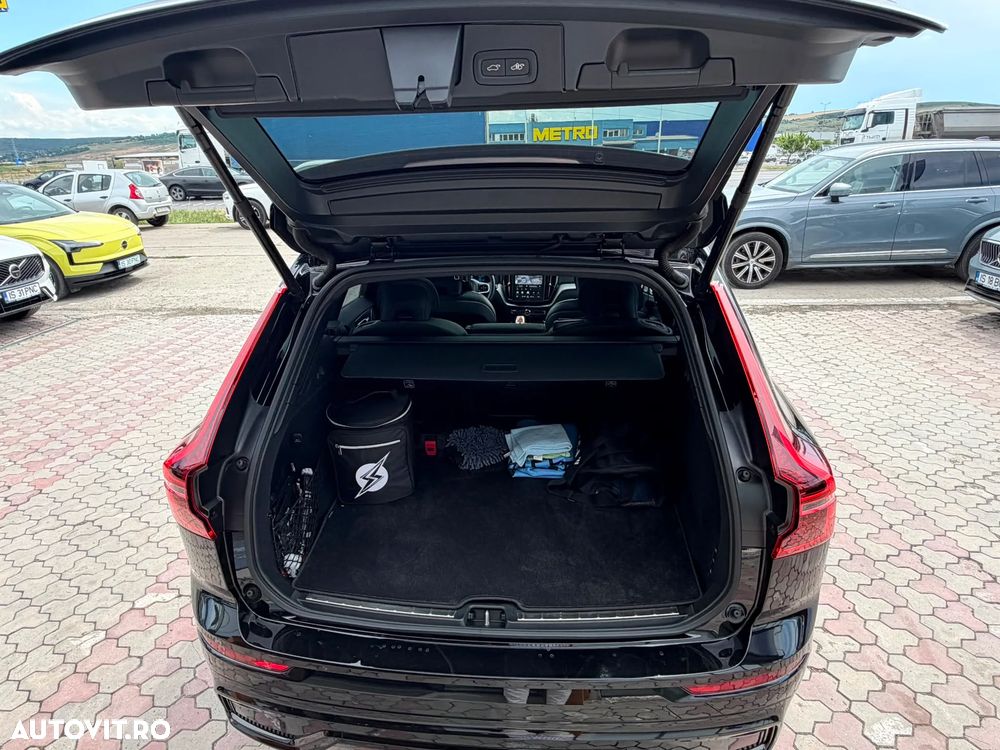 Volvo XC 60 T8 AWD AT PHEV Ultra Black Edition - 17