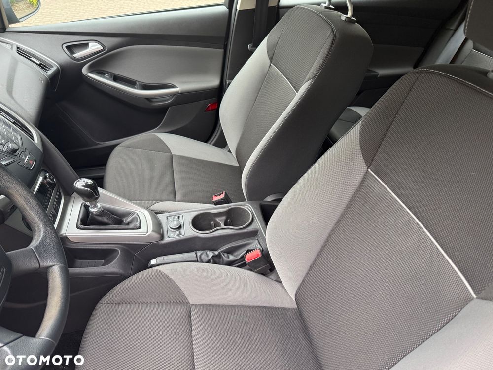 Ford Focus 1.0 EcoBoost Start-Stopp-System SYNC Edition - 22