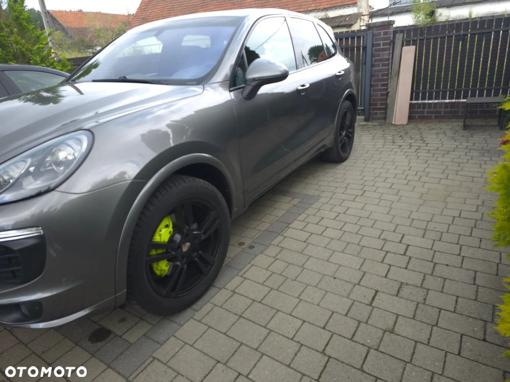 Porsche Cayenne Standard - 7