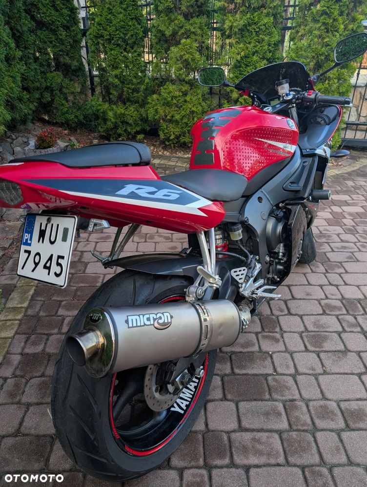 Yamaha R6 - 5