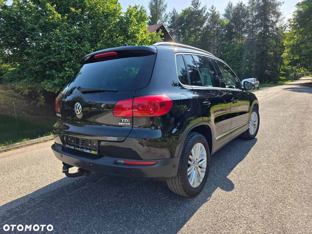 Volkswagen Tiguan 2.0 TDI DPF BlueMotion Technology Cup Sport & Style - 4