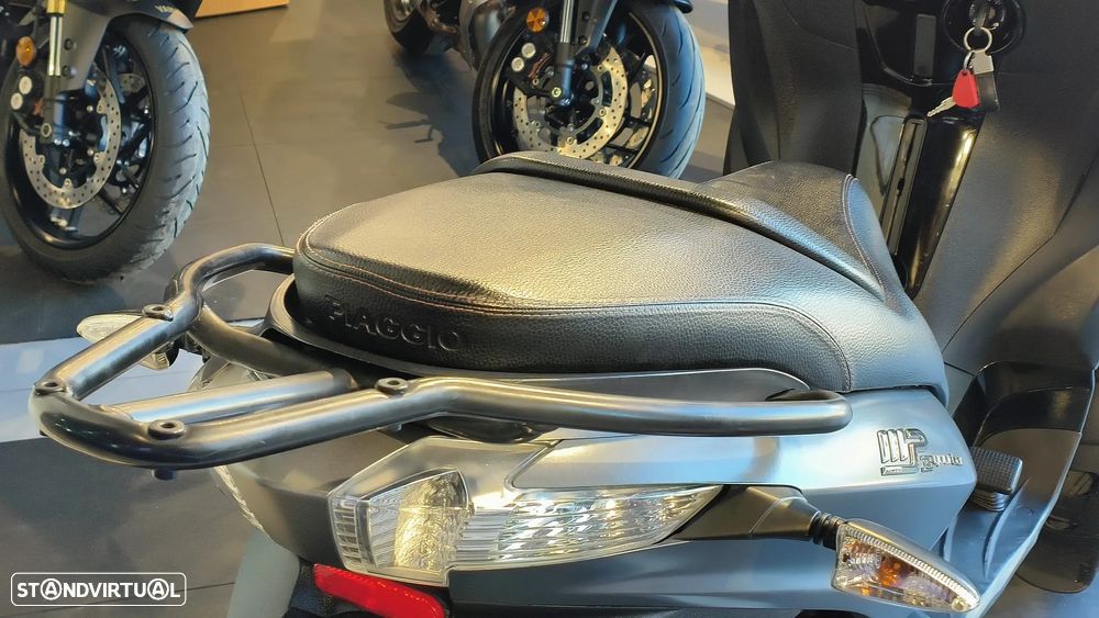 Piaggio MP3 Yourban - 7