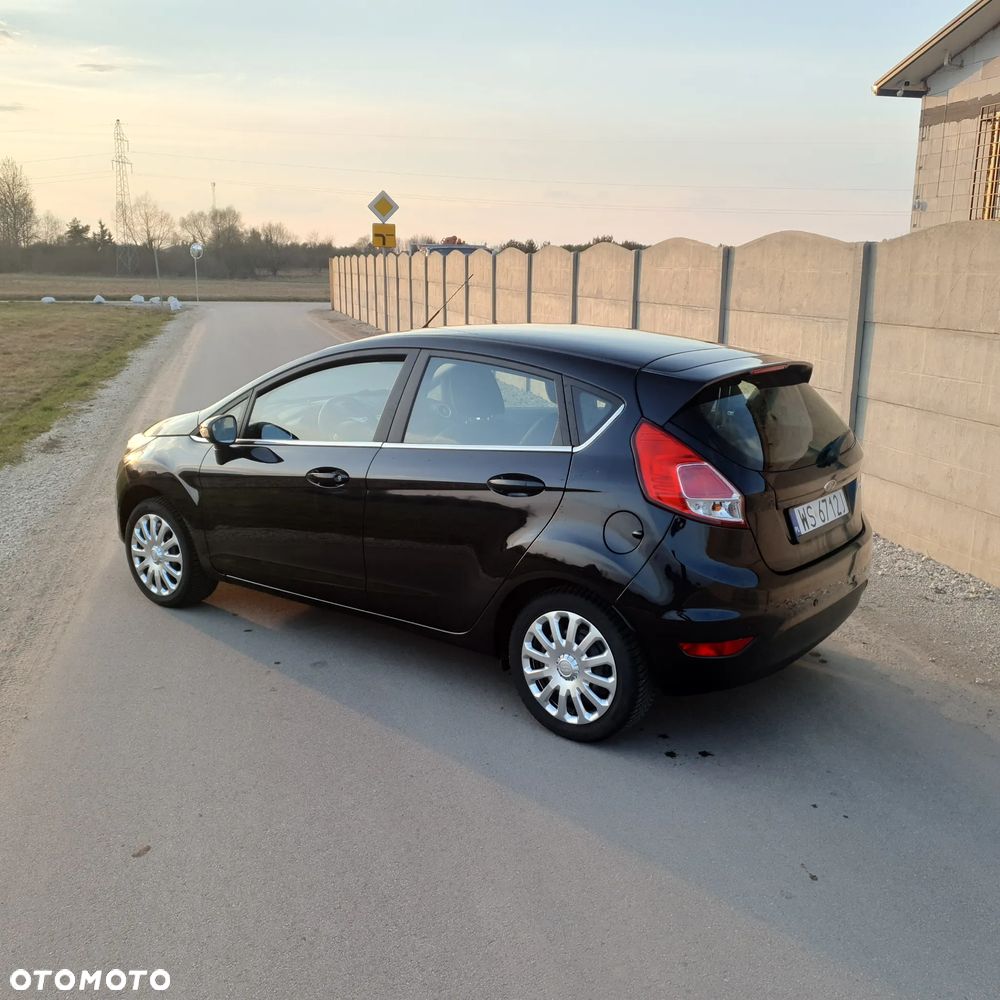 Ford Fiesta 1.25 Platinium X - 8