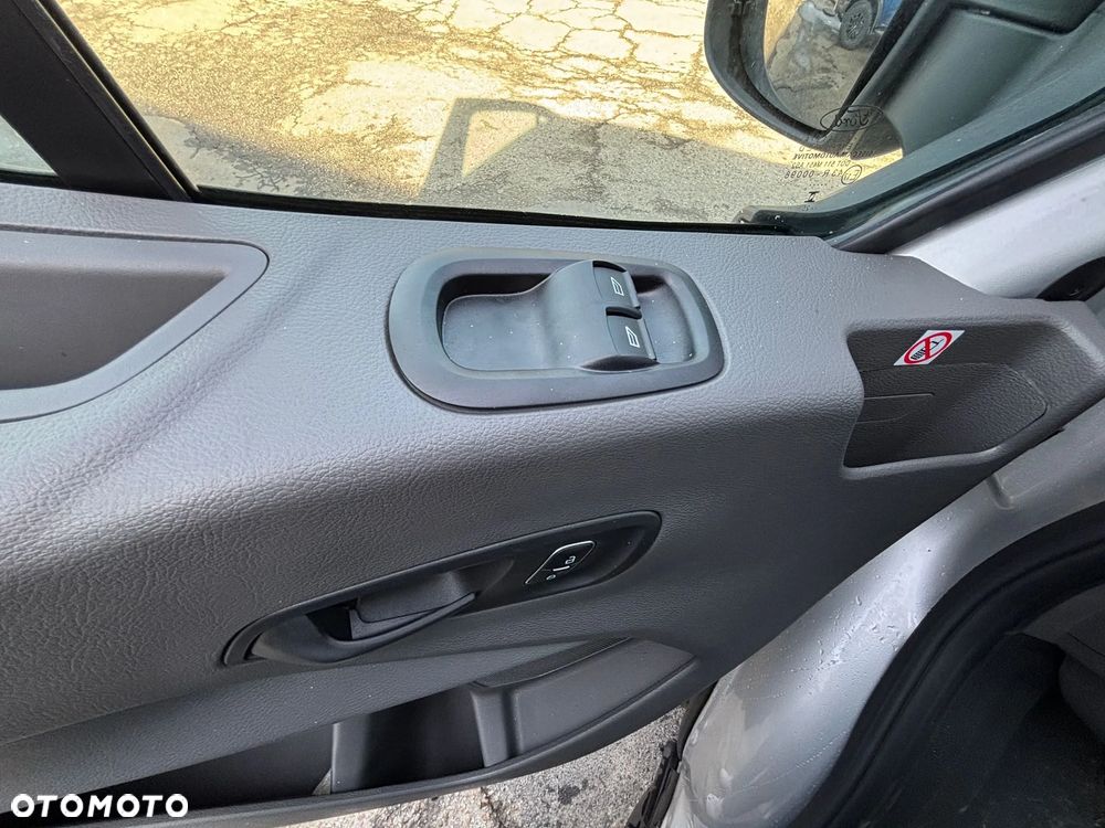 Ford FORD TRANSIT VAN TREND 2.0 ECOBLUE 165 KM LDT 6.2 M 6  RWD - 11