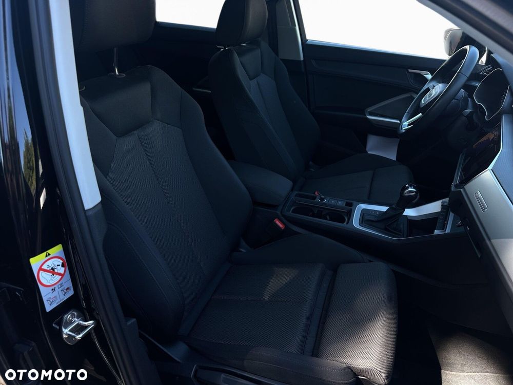 Audi Q3 - 30