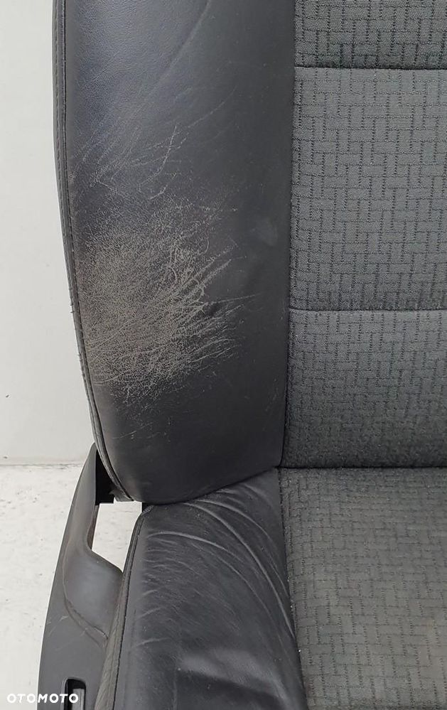 FOTEL PRAWY PRZÓD PRZEDNI PASAŻERA SKÓRA GRZANY VOLVO V70 III EUROPA - 4