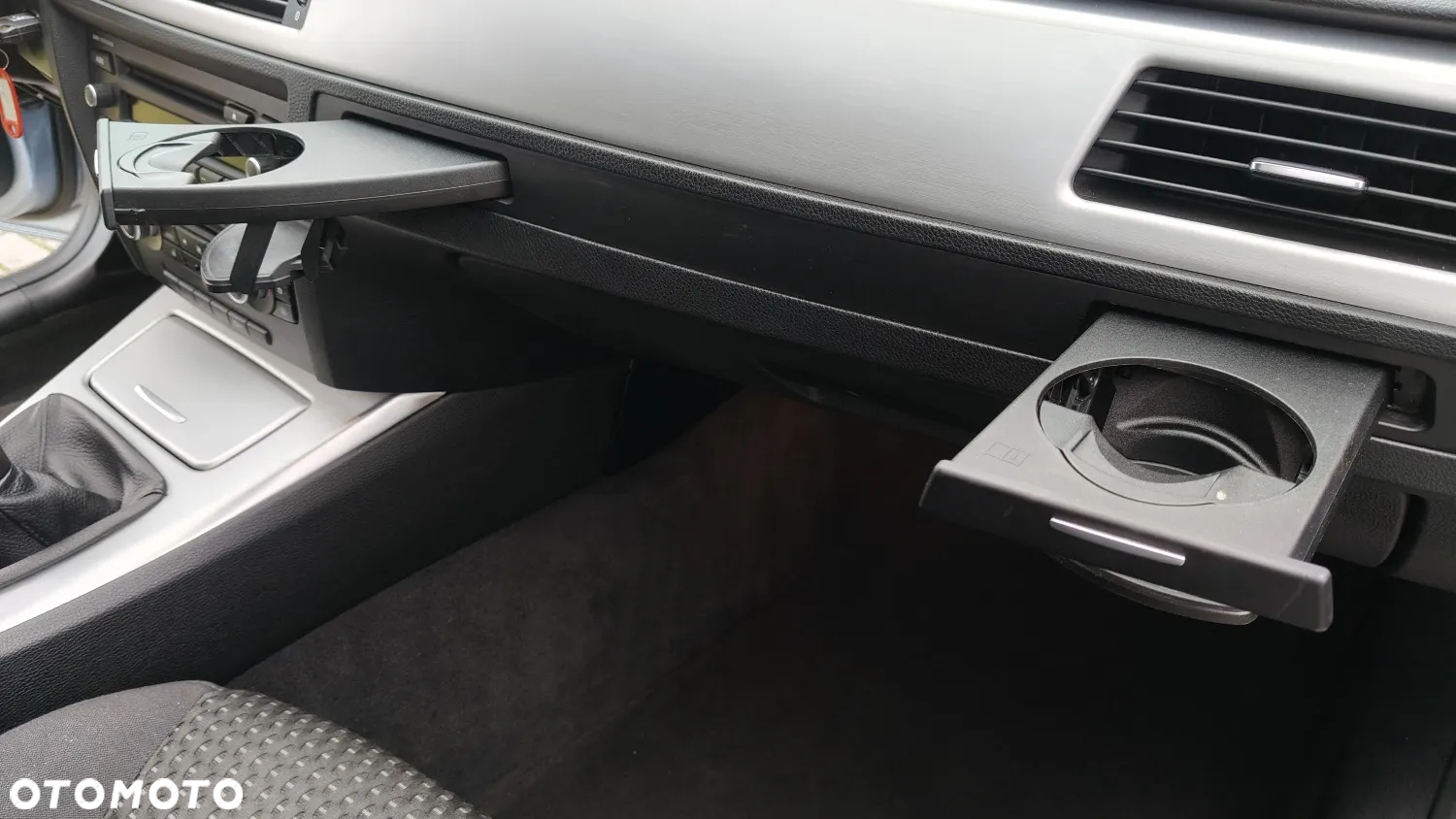 BMW Seria 3 318i Touring Edition Lifestyle - 26