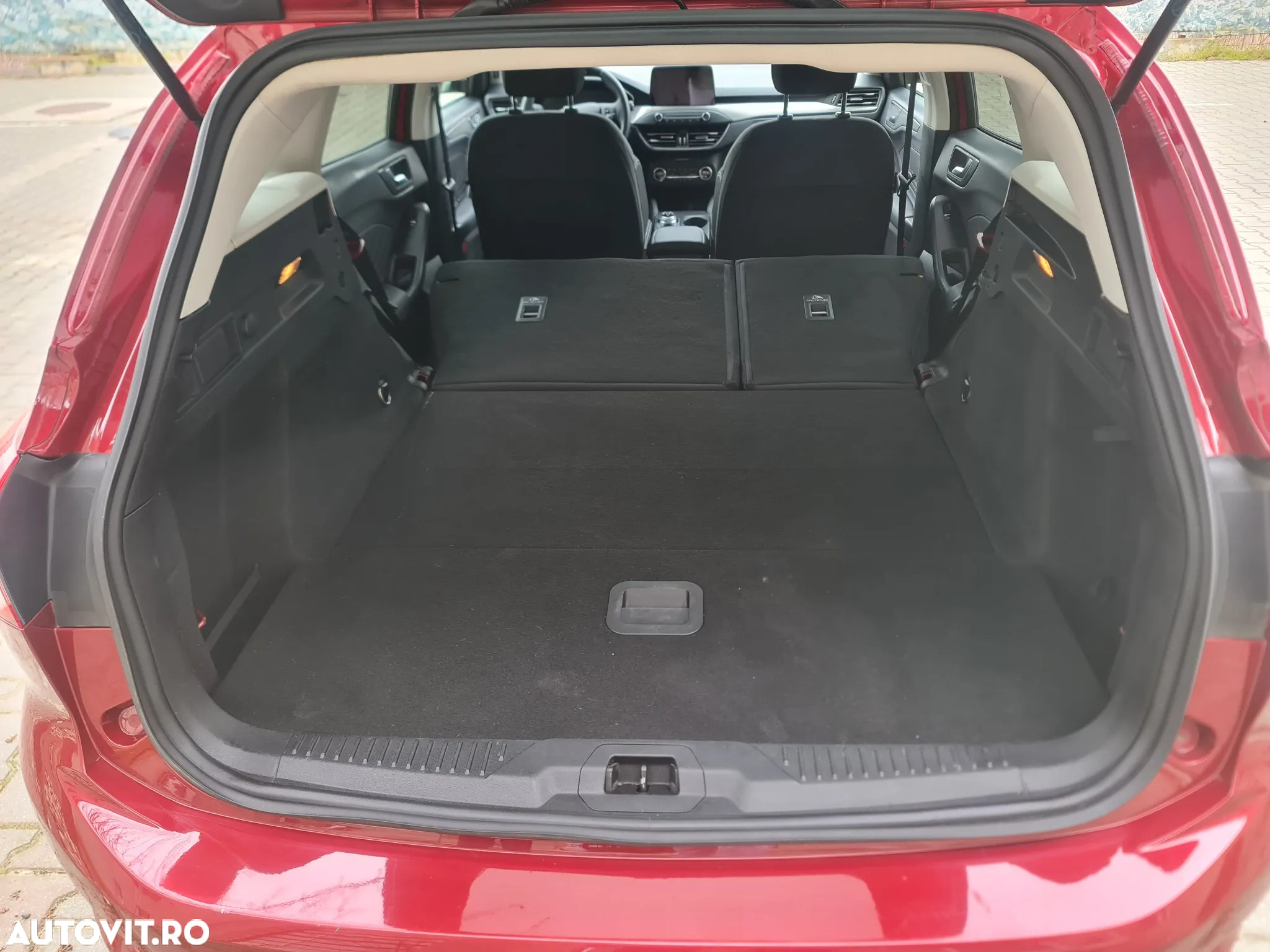 Ford Focus 1.0 EcoBoost Titanium Business - 5
