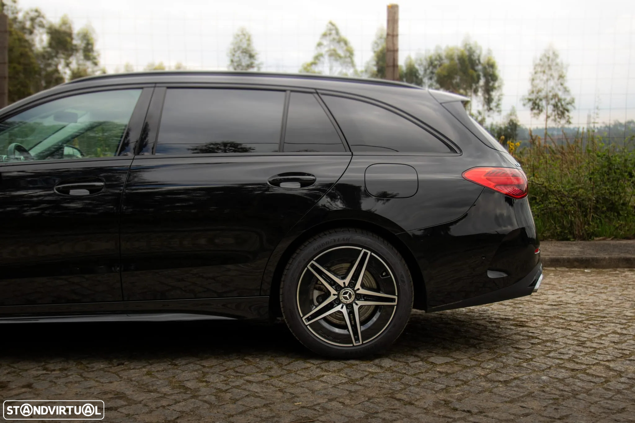 Mercedes-Benz C 300 de AMG Line - 5