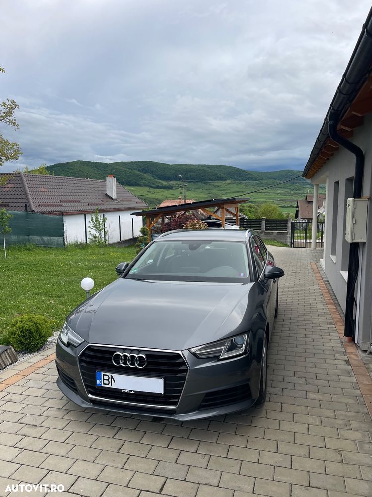 Audi A4 Avant - 1