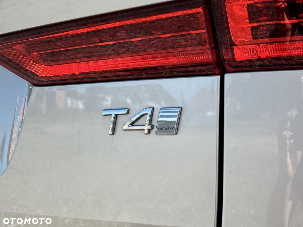 Volvo XC 60 - 34