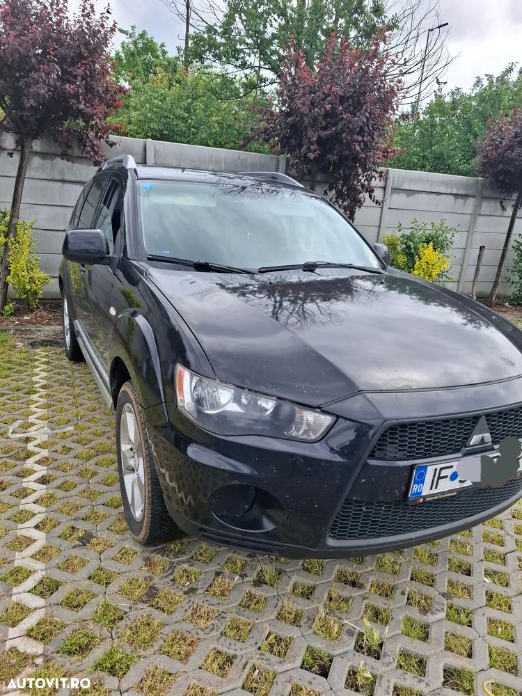 Mitsubishi Outlander 2.0 2WD Invite A04 - 2