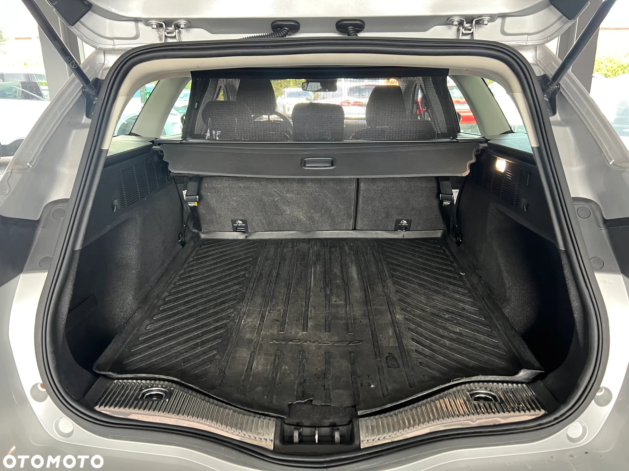 Ford Mondeo 2.0 EcoBlue Titanium - 13