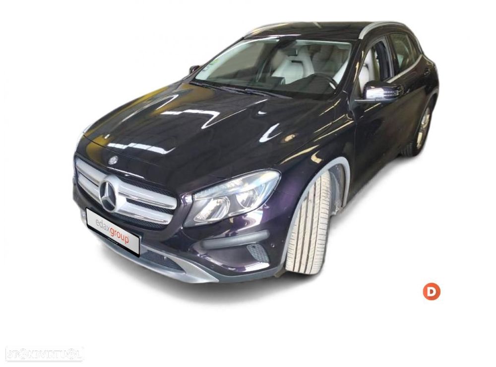 Mercedes-Benz GLA 180 - 1