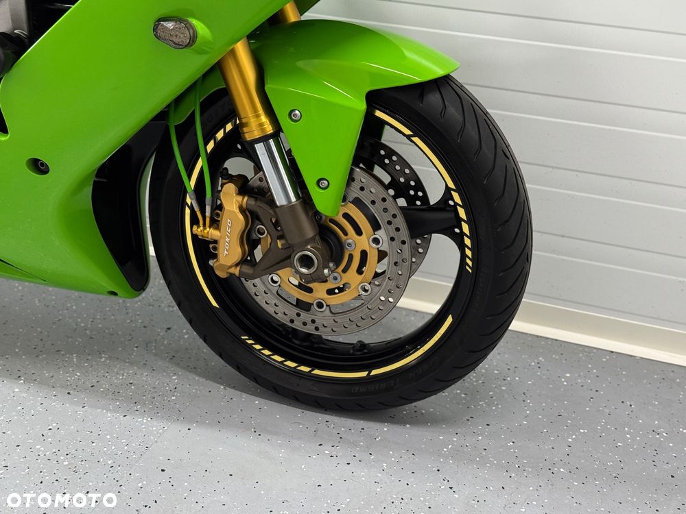 Kawasaki ZXR - 6