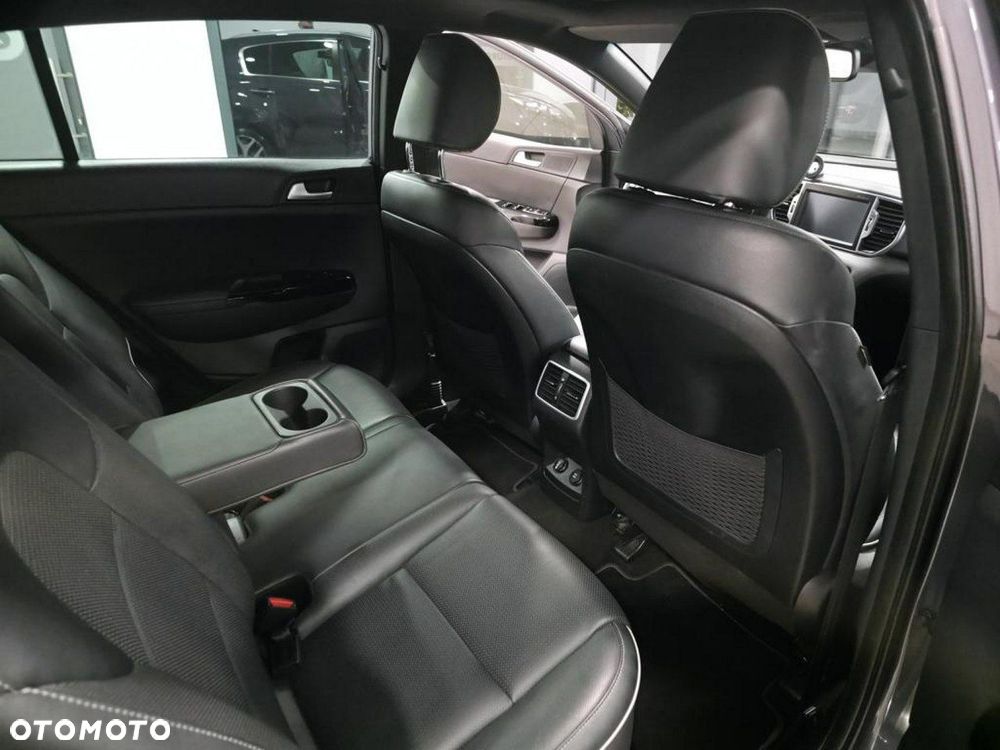Kia Sportage 1.6 T-GDI AWD DCT GT LINE - 17