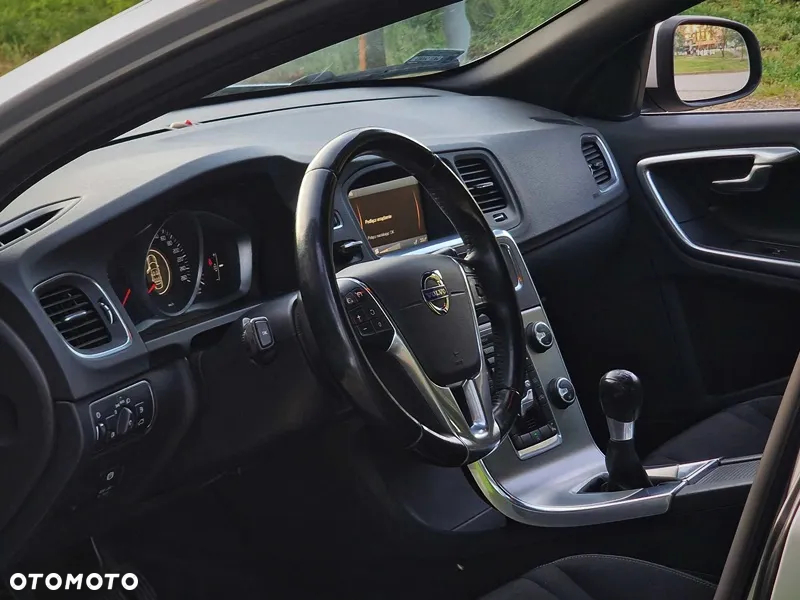 Volvo V60 D3 - 16