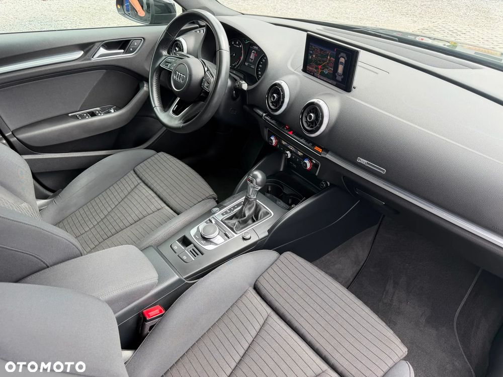 Audi A3 Sportback 30 TFSI S tronic sport - 35