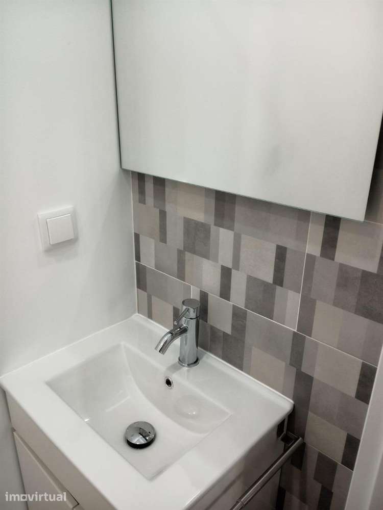 Apartamento T2 remodelado Damaia de Cima - Grande imagem: 5/13