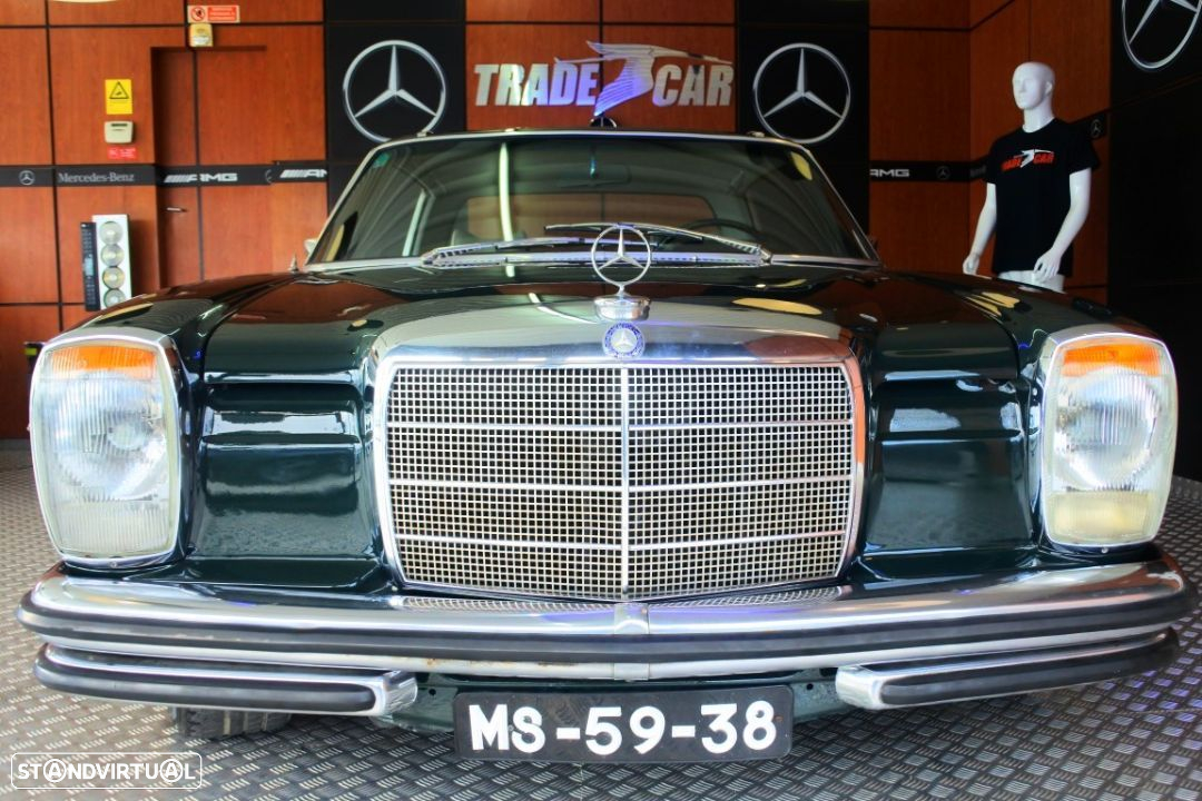 Mercedes-Benz 250 - 30