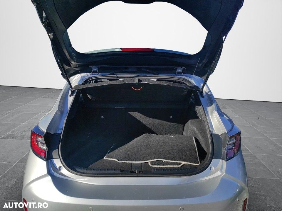 Toyota Corolla - 17