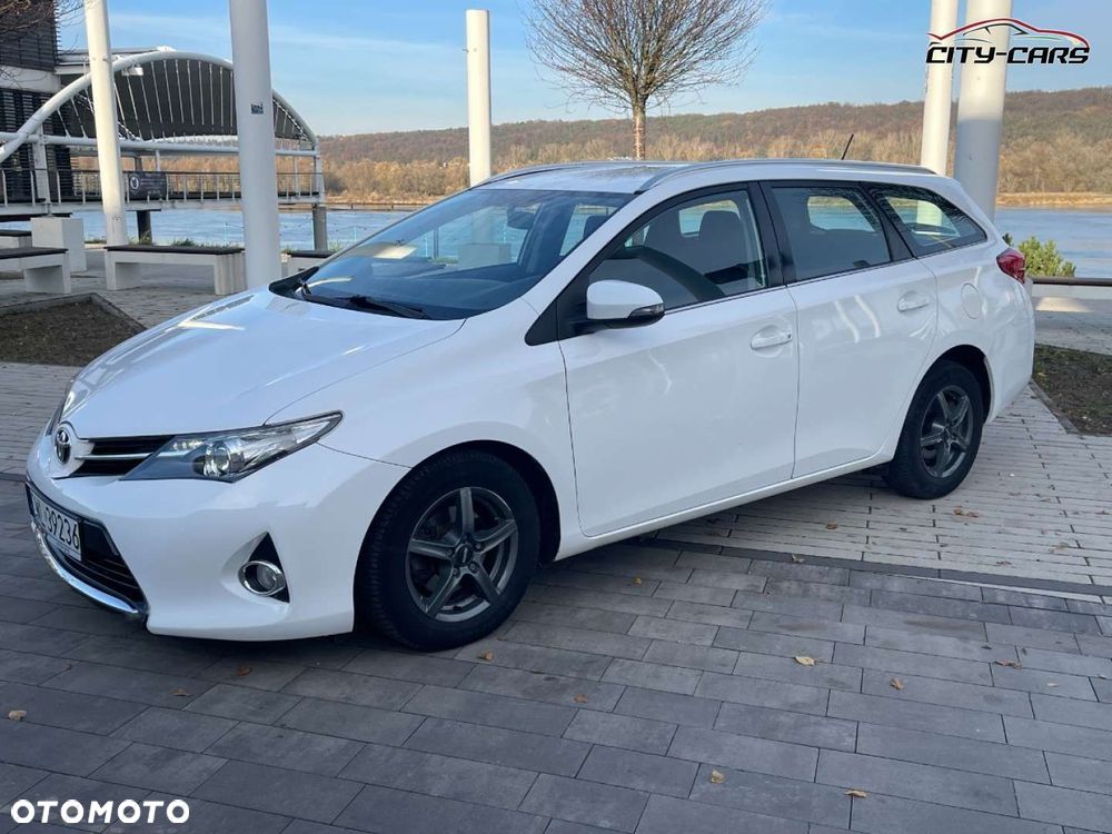 Toyota Auris - 7