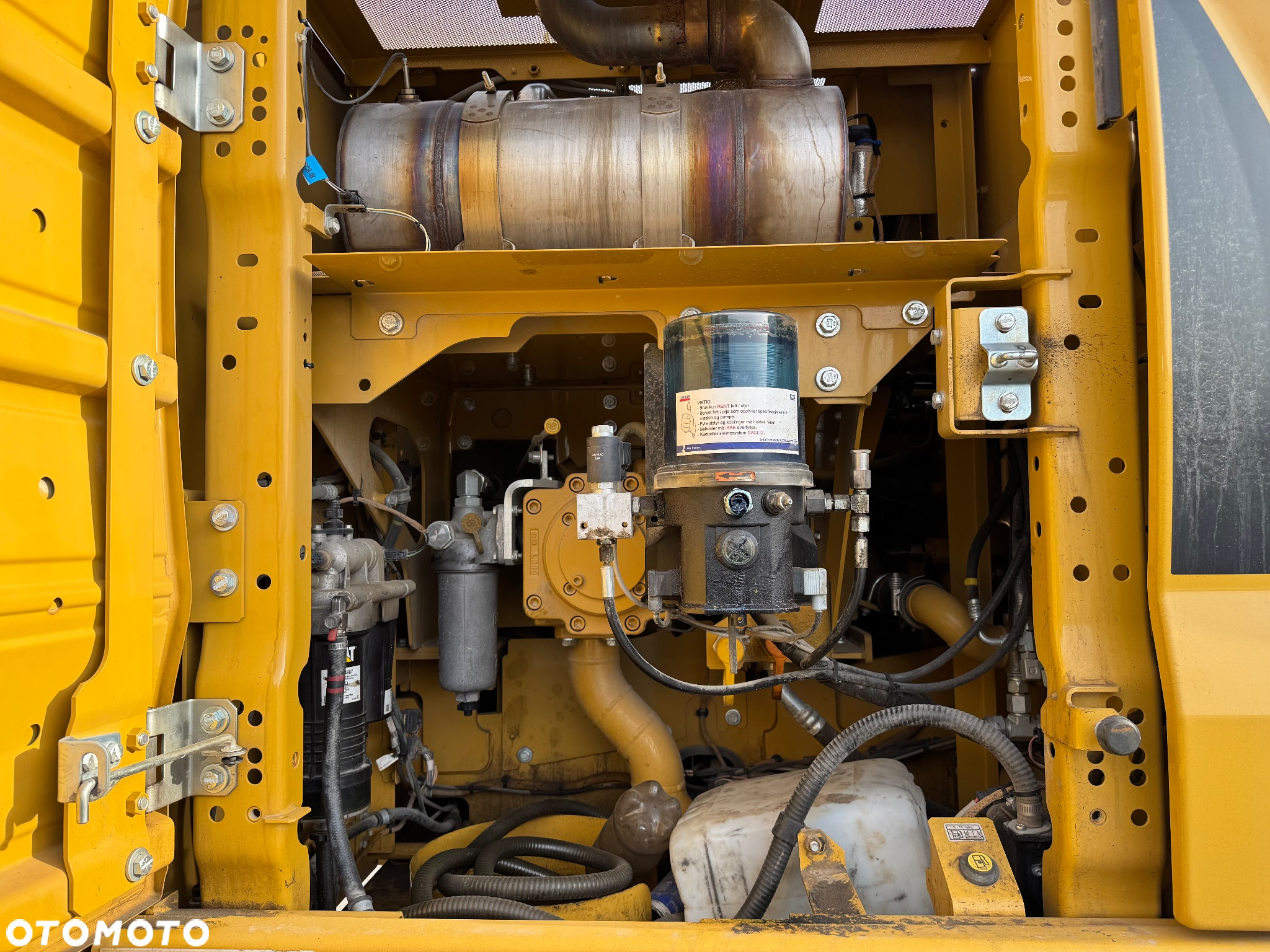 Caterpillar 320 - 21