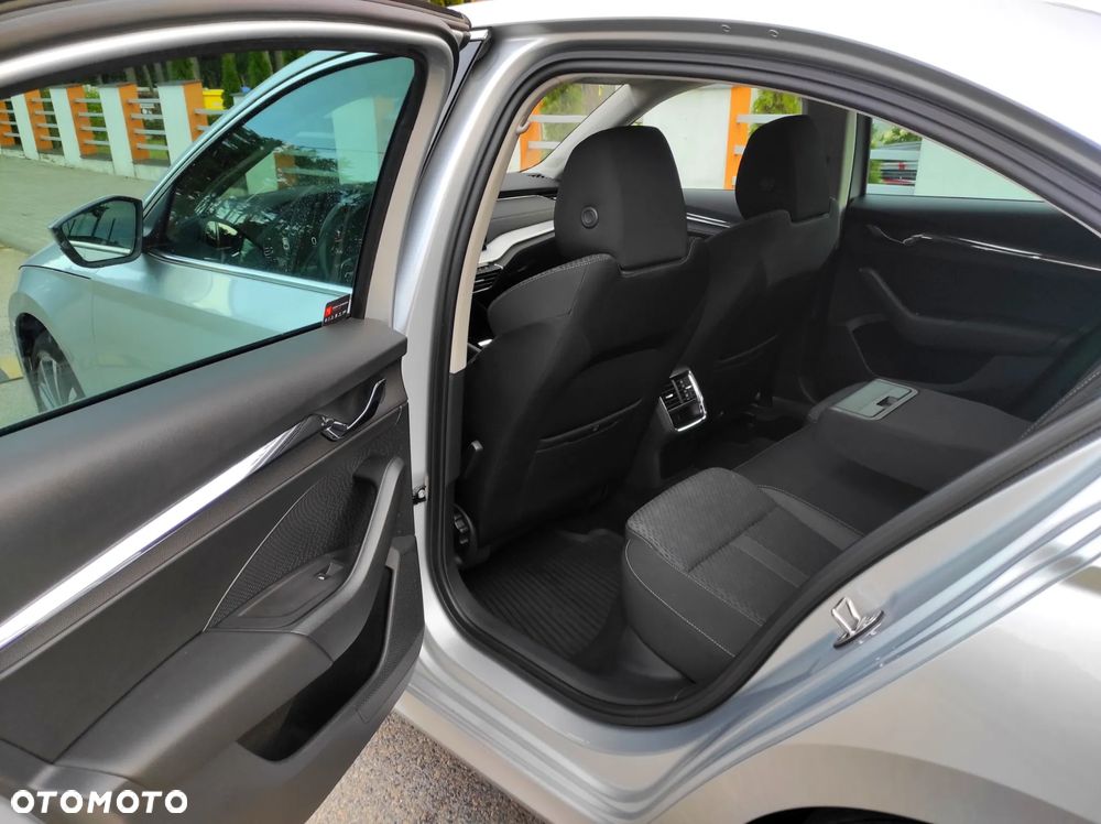 Skoda Octavia 1.5 TSI e-Tec Style DSG - 10