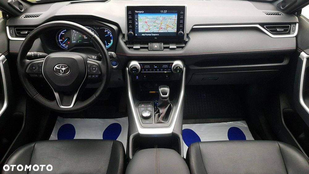 Toyota RAV4 - 18