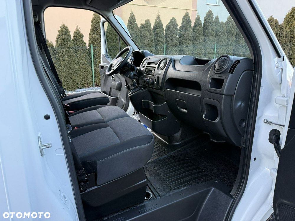 Renault Master - 13